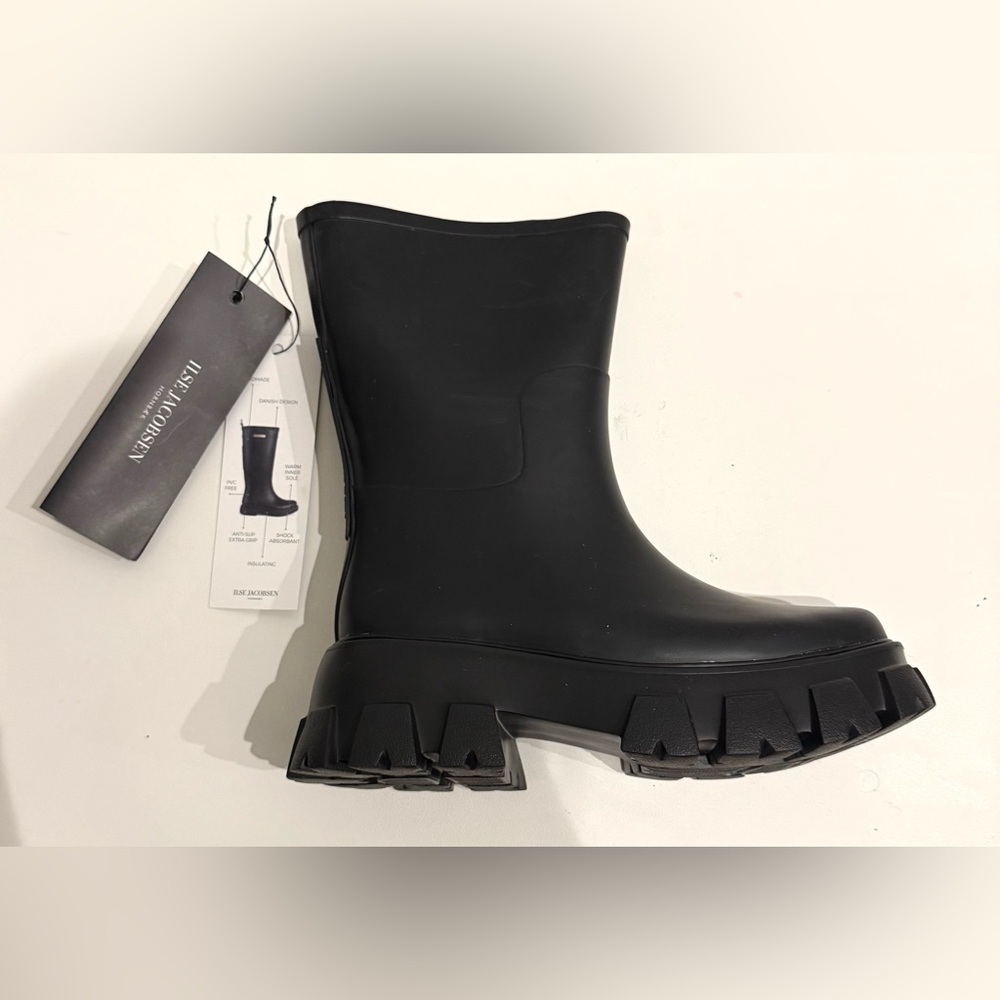 NWT ILSE JACOBSEN 3/4 RUBBER MOON CHELSEA BOOTS EURO 37 - Picture 9 of 15